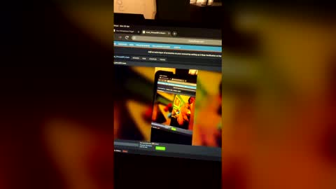 Snapshot of anal_prince69 chatting on April 20, 4:48 am anal_prince69 online show from April 20, 4:48 am