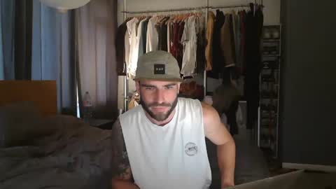 Snapshot of anal_prince69 chatting on August 4, 5:21 am anal_prince69 online show from August 4, 5:21 am