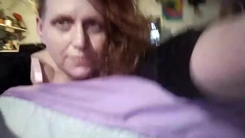 Snapshot of analashley69 chatting on December 16, 5:49 am Analashley69 online show from December 16, 5:49 am