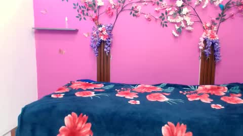 Snapshot of analdeepalejandra18 chatting on December 17, 7:09 pm analdee online show from December 17, 7:09 pm