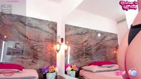 Snapshot of analia_smith chatting on January 22, 2:04 am Analia smith online show from January 22, 2:04 am