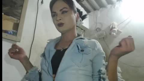 Snapshot of analia_smith chatting on July 29, 7:39 am Analia smith online show from July 29, 7:39 am