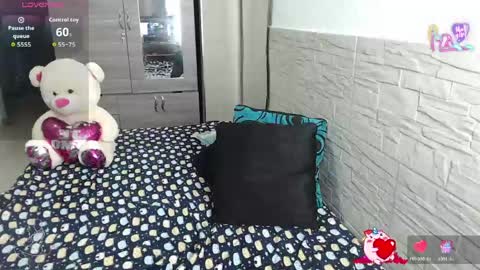Snapshot of analiz_ chatting on June 6, 11:15 am analiz_ online show from June 6, 11:15 am