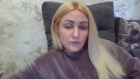 analqueen2024 online show from April 19, 1:32 pm