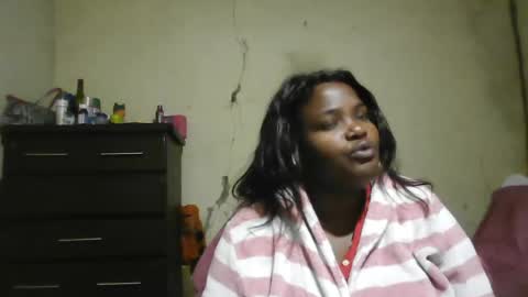 Snapshot of analslut1987 chatting on July 5, 4:19 am analslut1987 online show from July 5, 4:19 am