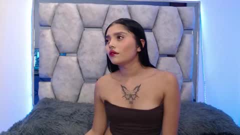 Snapshot of analymilles chatting on October 21, 7:58 pm analymilles online show from October 21, 7:58 pm