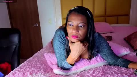 Snapshot of anamaar chatting on October 27, 11:58 am Ana online show from October 27, 11:58 am