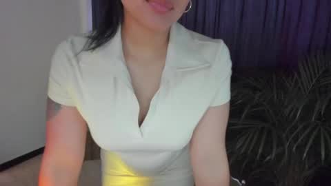 Ann online show from September 18, 6:43 pm