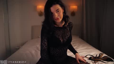 Snapshot of anamuse chatting on November 9, 9:24 pm Ana online show from November 9, 9:24 pm