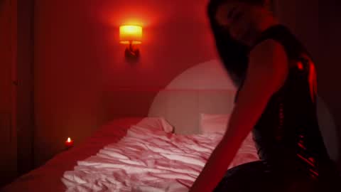 Ana online show from March 1, 9:28 pm