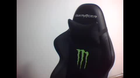 Snapshot of anarchyy1994 chatting on December 14, 10:31 am anarchyy1994 online show from December 14, 10:31 am