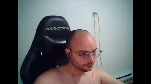 anarchyy1994 online show from February 11, 9:47 am