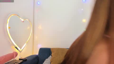 Snapshot of anasofia_07s chatting on January 10, 3:18 am anasofia_07s online show from January 10, 3:18 am