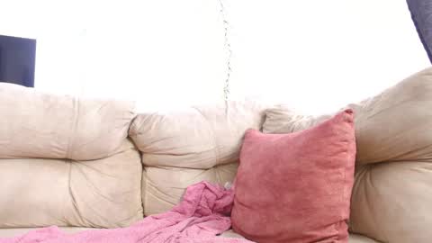 ana  online show from February 22, 1:09 pm