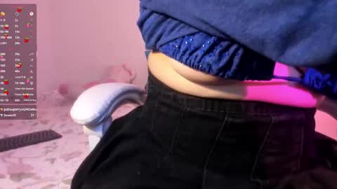 Snapshot of anastasia1213 chatting on January 6, 12:14 am Anastasia Gomez online show from January 6, 12:14 am