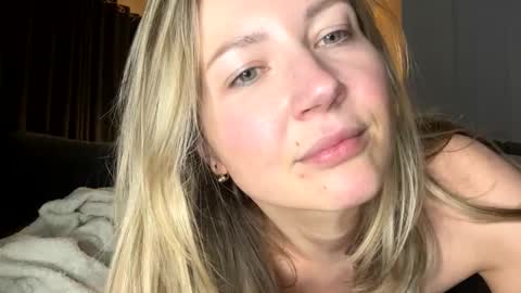 Snapshot of anastasiapocky chatting on March 3, 1:45 am Anastasia online show from March 3, 1:45 am