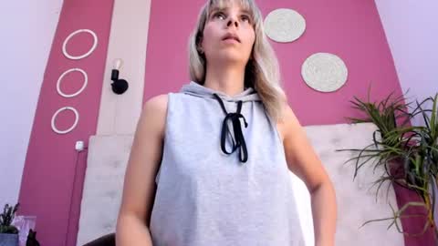 anastasia online show from July 8, 11:48 am