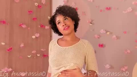 Snapshot of anastassia__ chatting on February 20, 1:25 am Anastassia online show from February 20, 1:25 am