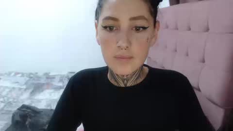 Snapshot of anasweet_69 chatting on October 15, 8:09 pm ANA online show from October 15, 8:09 pm