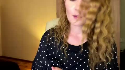 Ana online show from June 13, 10:08 pm