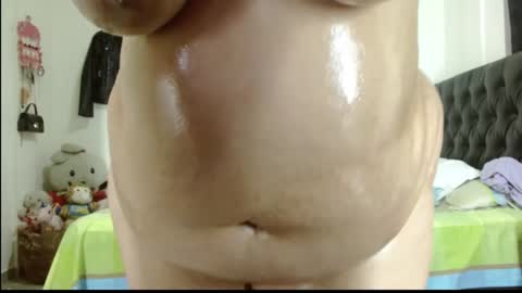 Snapshot of anawatson_ chatting on December 3, 9:34 pm Ana online show from December 3, 9:34 pm