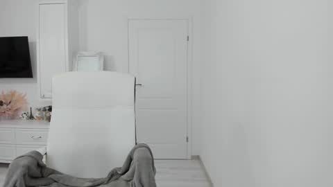 Snapshot of anayscaandy chatting on January 13, 8:58 am Andreea online show from January 13, 8:58 am