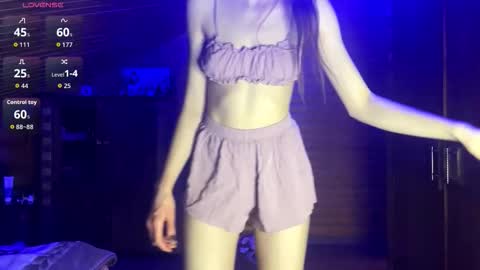 Snapshot of ancohill chatting on November 19, 5:46 pm Ashley Cooper online show from November 19, 5:46 pm