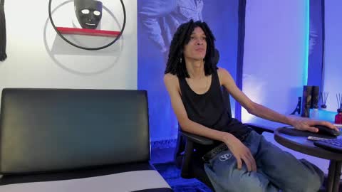 Snapshot of anddy_hugecock chatting on May 11, 7:44 pm anddy_hugecock online show from May 11, 7:44 pm