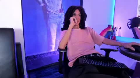 Snapshot of anddy_hugecock chatting on June 29, 7:47 pm anddy_hugecock online show from June 29, 7:47 pm
