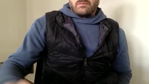 Snapshot of andees222 chatting on November 10, 5:56 pm Andees222 online show from November 10, 5:56 pm