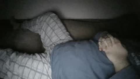 Snapshot of andellus chatting on March 7, 2:04 am andellus online show from March 7, 2:04 am