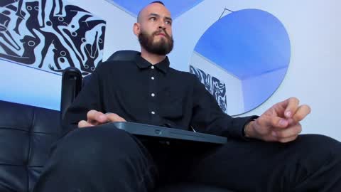 Snapshot of anders_x chatting on December 14, 11:01 pm Andrs - online show from December 14, 11:01 pm