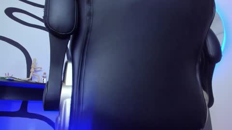 Snapshot of anders_x chatting on September 12, 11:59 pm Andrs - online show from September 12, 11:59 pm