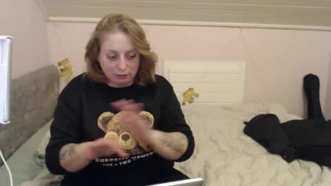 Andorphin online show from January 9, 9:05 pm