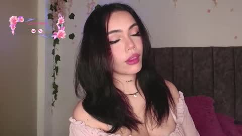 Andra de la Rosse online show from April 30, 5:47 am