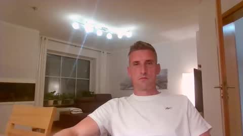 Snapshot of andre029 chatting on September 21, 8:21 pm Name online show from September 21, 8:21 pm