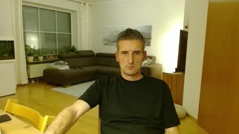 Snapshot of andre029 chatting on November 28, 9:17 pm Name online show from November 28, 9:17 pm
