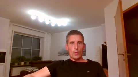 Snapshot of andre029 chatting on July 10, 10:01 pm Name online show from July 10, 10:01 pm