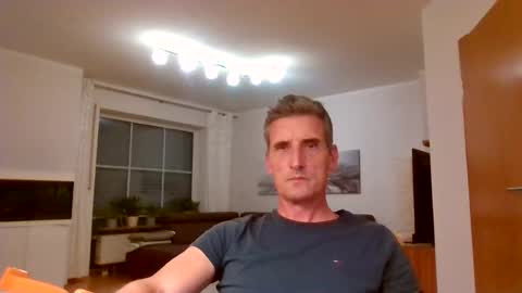 Snapshot of andre029 chatting on July 23, 6:39 pm Name online show from July 23, 6:39 pm