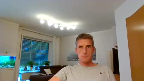 Snapshot of andre029 chatting on July 26, 3:19 pm Name online show from July 26, 3:19 pm