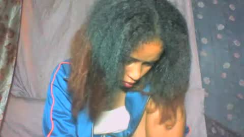 Snapshot of andre415913 chatting on May 9, 5:12 am andre415913 online show from May 9, 5:12 am