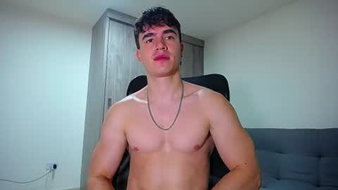 Andre Parker online show from June 26, 1:54 am