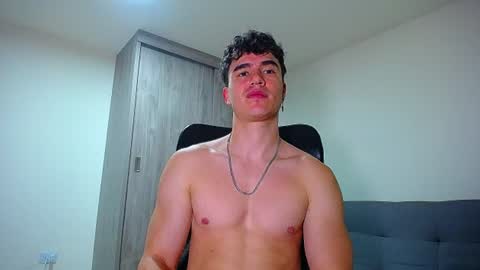 Andre Parker online show from July 1, 1:07 am