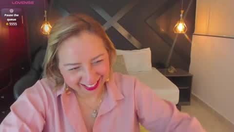A N D R E online show from May 22, 1:46 am