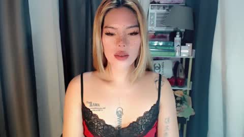 andrea06121998 online show from July 26, 3:58 am