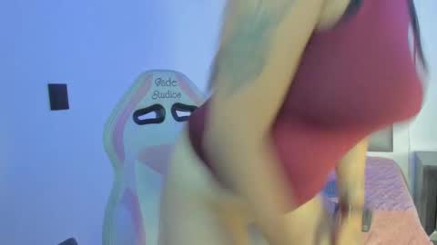 andrea_brunette_ online show from November 5, 6:08 pm