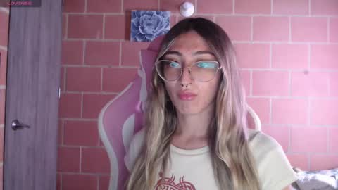 Andrea  online show from October 28, 2:20 pm