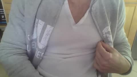 andrea_feetlover online show from November 5, 6:57 am