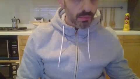 andrea_feetlover online show from February 6, 7:02 am