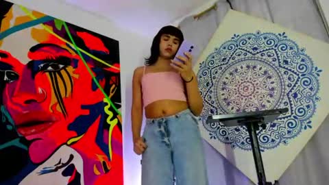 Andrea online show from June 18, 9:30 pm